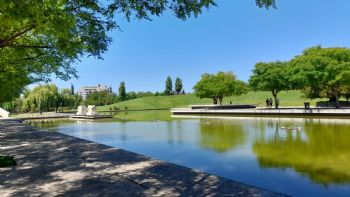 Viernes extremo en Mendoza: alerta por Zonda, calor de 38° y tormentas severas