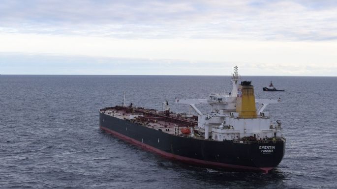 Buques petroleros "fantasmas" cambian de rumbo y evitan al país caribeño