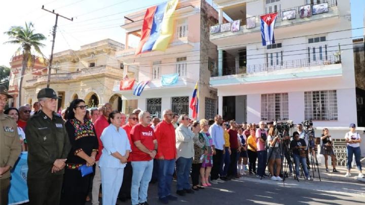 Se metió Cuba en la disputa Estados Unidos-Venezuela y tildó de “farsa” la guerra antidroga