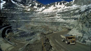 El Chile advierten que el avance tecnológico hará caer el precio del cobre