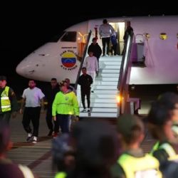 Llegan los deportados argentinos por Trump