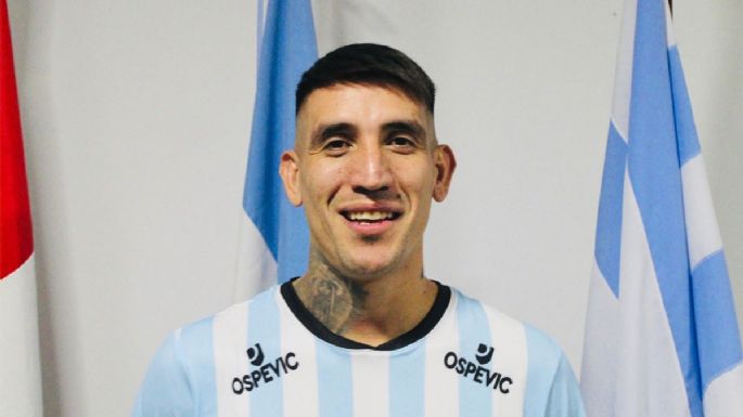Racing de Córdoba presentó oficialmente a Ricardo Centurión