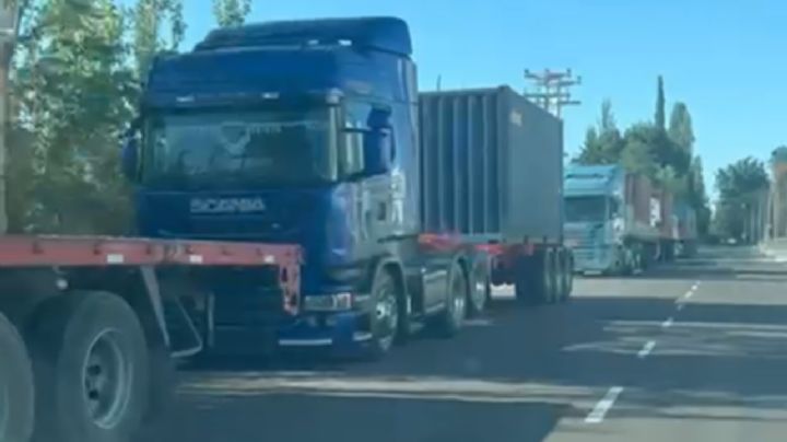 El nuevo asfalto de la calle Terrada fue "estrenado" por un bloqueo de camiones