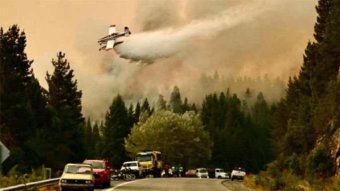 El fuego en Chubut no cesa y piden “extrema precaución” para circular por Ruta 40