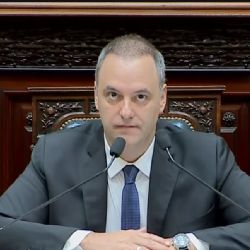 Manuel Adorni: “Todos los viajes que realicé con mi familia los afronté yo mismo”