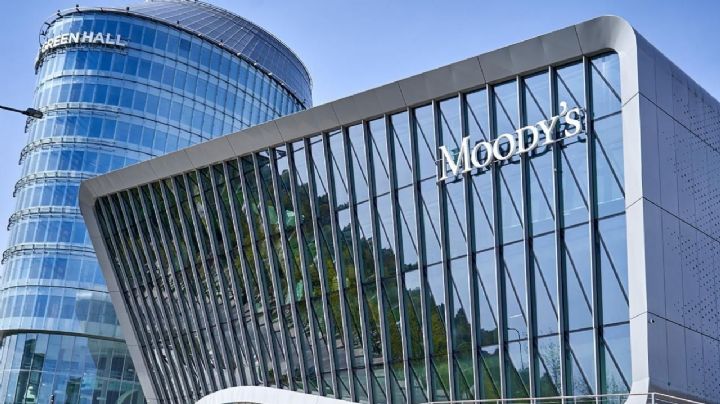 Moody’s mejoró la calificación de la Argentina