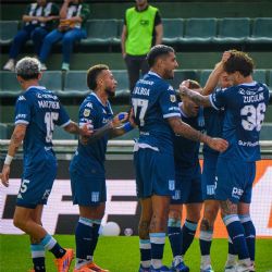 Racing puso en aprietos a Banfield con el descenso