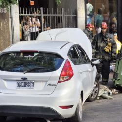 Un conductor perdió el control del auto y atropelló a siete personas en Córdoba capital