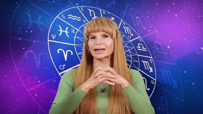 Mhoni Vidente contó que hay que hacer cuando ves “números espejo” en el reloj