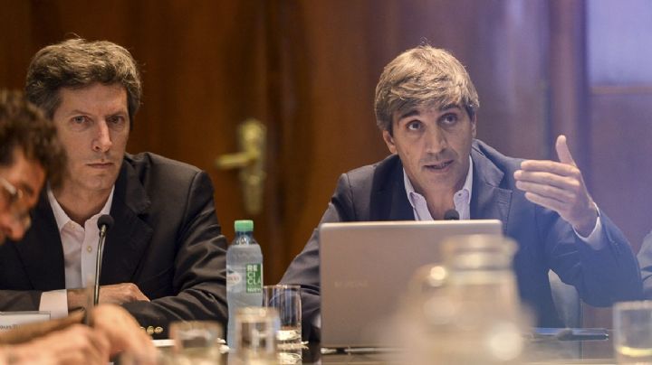 Caputo volvió a negar que el dólar esté atrasado