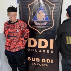 Mató a su jefe y se hizo pasar por él para vender sus cosas