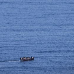 Dos muertos tras el naufragio de barco con migrantes en una isla griega