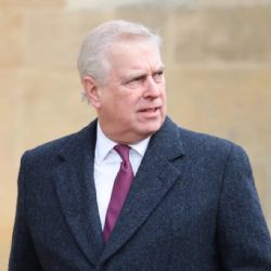 El príncipe Andrés renunció a sus títulos por sus vínculos con Epstein