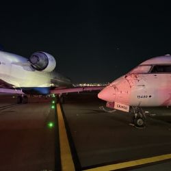Dos aviones chocaron en el aeropuerto LaGuardia de Nueva York