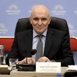 Espert también renunció a la Comisión de Presupuesto