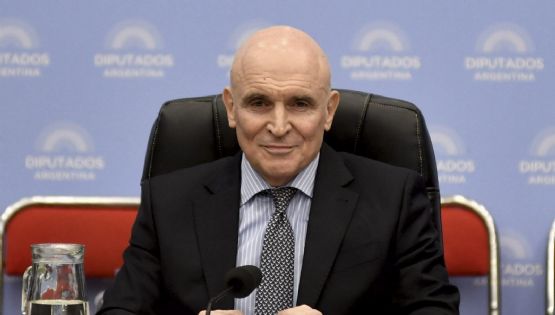 Espert también renunció a la Comisión de Presupuesto