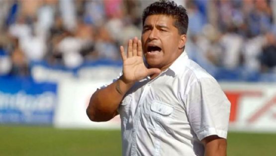 Godoy Cruz echó a Ribonetto y contrató de inmediato al Turco Asad