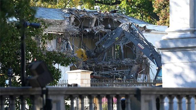 Demuelen parte de la Casa Blanca para construir el salón de baile de Trump
