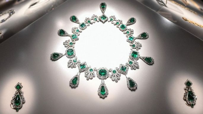 Cuánto valen las joyas robadas del Louvre