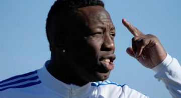 Luis Advíncula y Lucas Blondel podrían salir de Boca