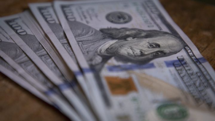 El dólar oficial comenzó la última semana del año estable 