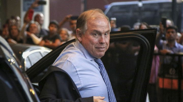 Días antes de renunciar, Werthein firmó más de 80 traslados de diplomáticos