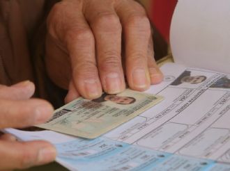 Informe de Sociolítica: más gente no se identifica con partidos y siente que está peor