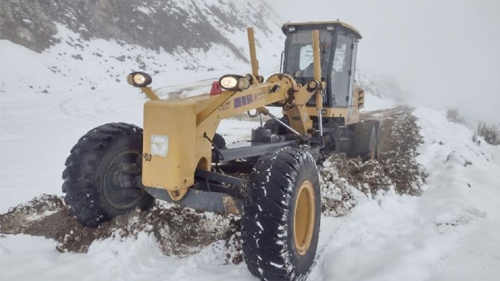 Por las nevadas, la DGE suspendió las clases presenciales en varios departamentos