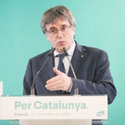 El líder independentista catalán Puigdemont anuncia que retira su apoyo a Pedro Sánchez