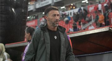 Otro técnico que voló: Kily González, despedido de Platense