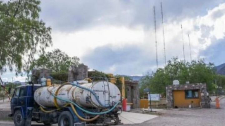 Vecinos de Las Heras denuncian que llevan 30 años sin agua y que la desvían a un exclusivo barrio