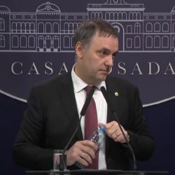 Manuel Adorni, sobre Espert: “Está obligado a dar explicaciones porque es un funcionario”