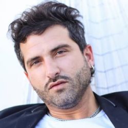 Quién es Doctor Chinaski, el psicólogo e influencer denunciado por delitos sexuales