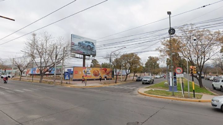 Tragedia en Godoy Cruz: murió un trabajador que descolgada cables del trole