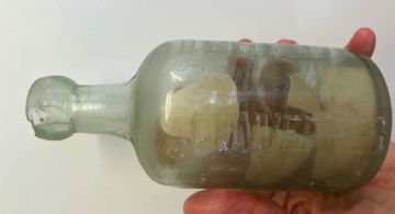 Encontraron una botella con mensajes de soldados de la Primera Guerra Mundial