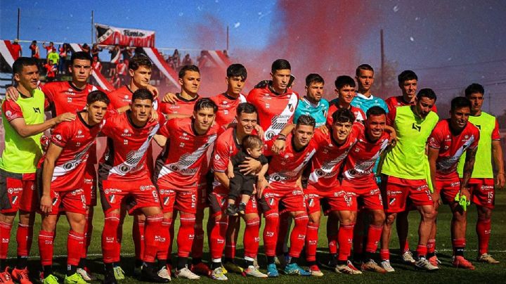 Deportivo Maipú se clasificó goleando a Atlanta como visitante
