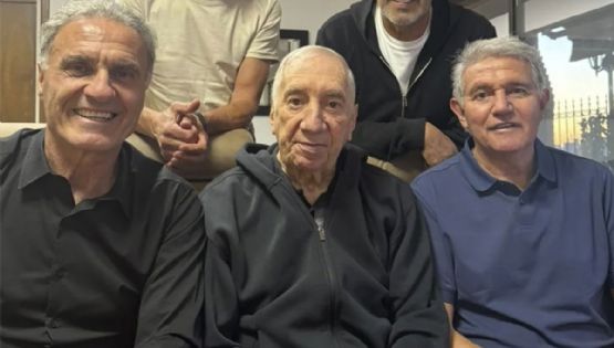 4 campeones del Mundo de 1986 fueron a visitar a Carlos Bilardo