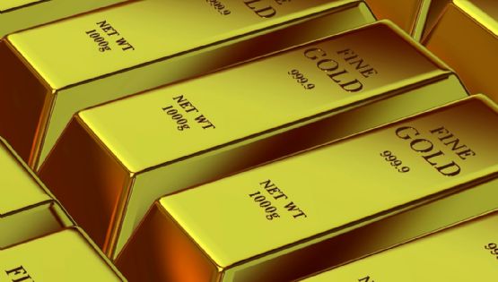 El oro marcó un récord histórico y es refugio de valor de inversores