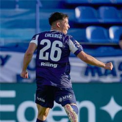 Talleres superó a Vélez en Liniers y está casi salvado del descenso