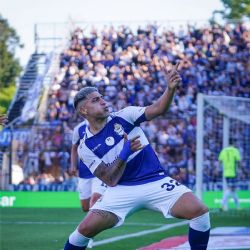 Gimnasia La Plata venció a Vélez y sueña con los Playoffs