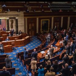 Demócratas apoyan un paquete presupuestario para terminar con la crisis