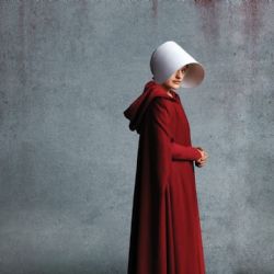 El oscuro vínculo entre El cuento de la criada y la dictadura argentina