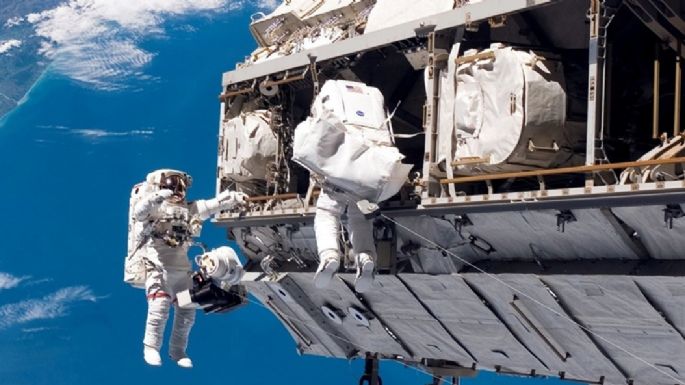 Cuánto cuesta viajar en cohete al espacio y dormir en una estación privada