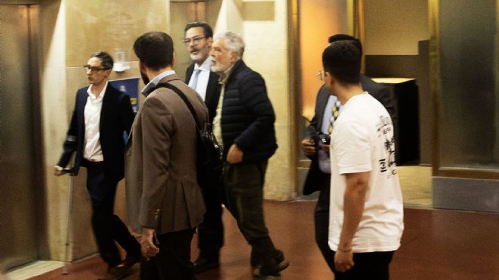 Julio De Vido se entregó en Comodoro Py e irá a prisión