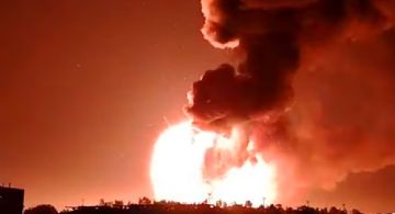 Videos: explosiones e incendio en un parque industrial de Ezeiza