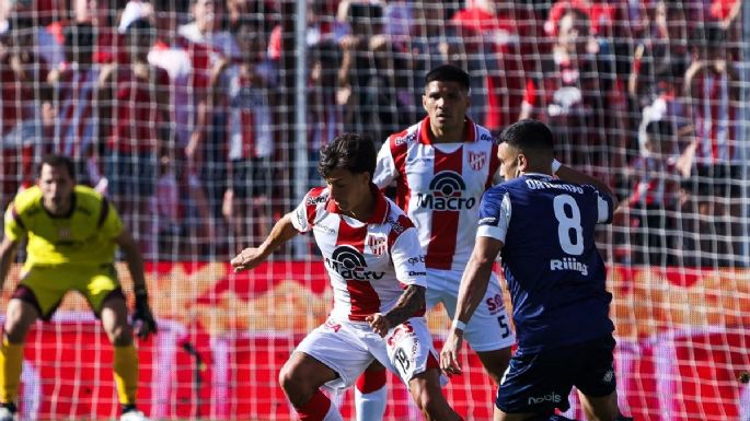 A Instituto lo anularon dos goles ante Talleres en Córdoba y clasificó la T