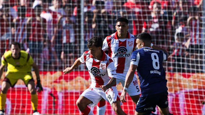 A Instituto lo anularon dos goles ante Talleres en Córdoba y clasificó la T