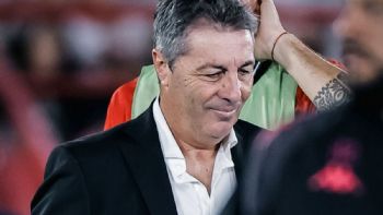 Huracán echó a Kudelka, el técnico amenazado por el árbitro Gariano