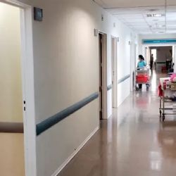 Una niña resultó herida tras una explosión en una feria ciencia