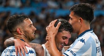 Racing tuvo su revancha ante el peor River de los últimos años